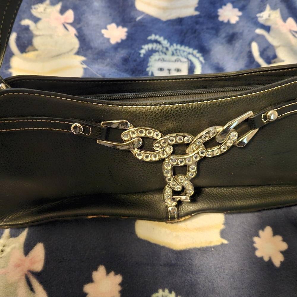 CLEARANCE ** SALE ** BRAND NEW ** Elegant Black Women's Bag with Chain Detail